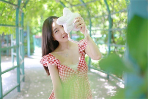 爱上海后花园：上海反 __ 斗争的新进展